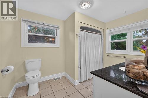 8 Victoria Street, Hagersville, ON 