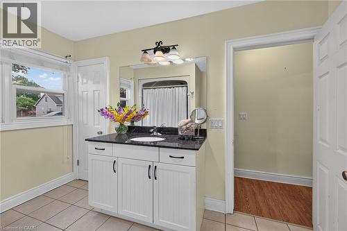 8 Victoria Street, Hagersville, ON 