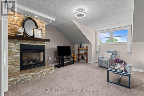 1610 Heathside Crescent, Pickering, ON 