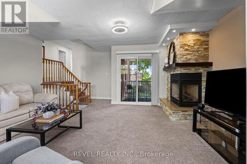 1610 Heathside Crescent, Pickering, ON 