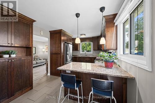27 Ballantrae Way, Ottawa, ON 