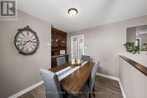27 Ballantrae Way, Ottawa, ON 