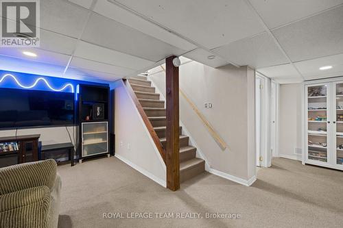 27 Ballantrae Way, Ottawa, ON 