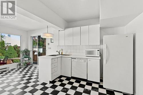 51 Clarey Avenue, Ottawa, ON 