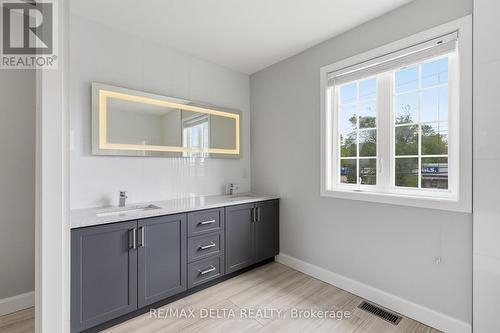 1791 Queensdale Avenue, Ottawa, ON 