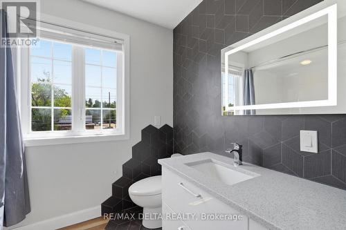1791 Queensdale Avenue, Ottawa, ON 