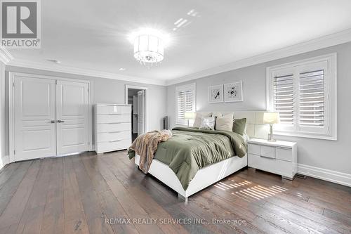 22 Giant Cedars Court, King, ON 