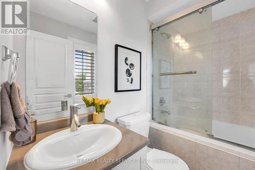 22 Giant Cedars Court, King, ON 