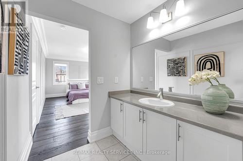 22 Giant Cedars Court, King, ON 