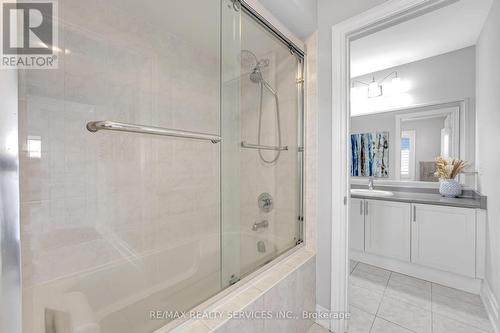 22 Giant Cedars Court, King, ON 