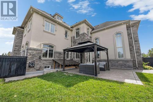 22 Giant Cedars Court, King, ON 
