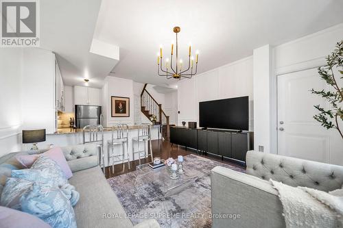 43 - 8167 Kipling Avenue, Vaughan, ON 