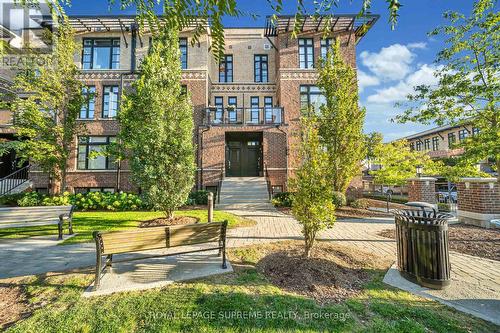 43 - 8167 Kipling Avenue, Vaughan, ON 