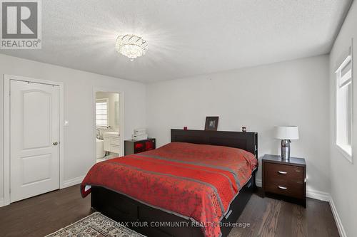 21 English Oak Drive, Richmond Hill, ON 