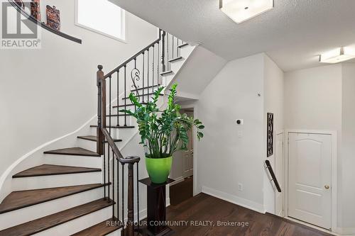 21 English Oak Drive, Richmond Hill, ON 