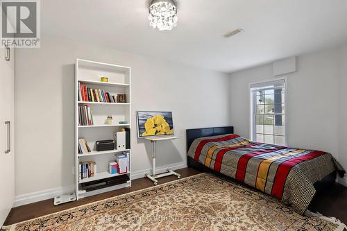 21 English Oak Drive, Richmond Hill, ON 