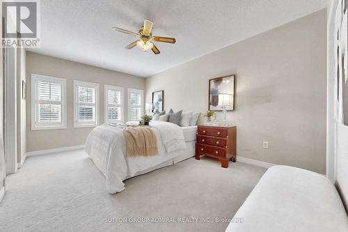 2002 John Street, Markham, ON 