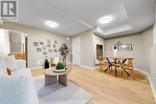2002 John Street, Markham, ON 