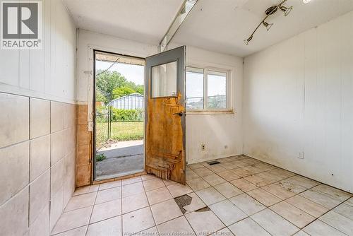 737-739 County Rd 2, Lakeshore, ON 