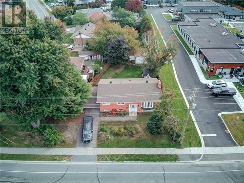 890 Auger Avenue, Sudbury, ON 