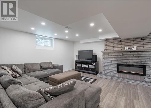 41 Moxam Drive, Greater Sudbury, ON 