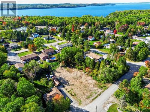 62 Kevin Drive, Skead, ON 