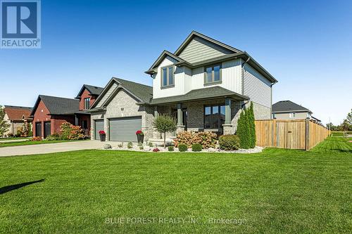 106 Spencer Avenue, Lucan Biddulph (Lucan), ON 