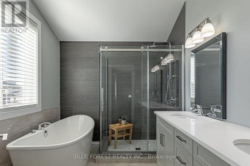 106 Spencer Avenue, Lucan Biddulph (Lucan), ON 
