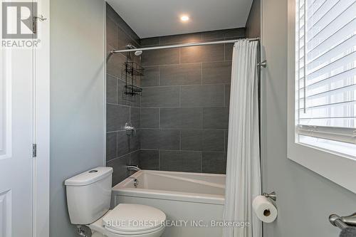 106 Spencer Avenue, Lucan Biddulph (Lucan), ON 