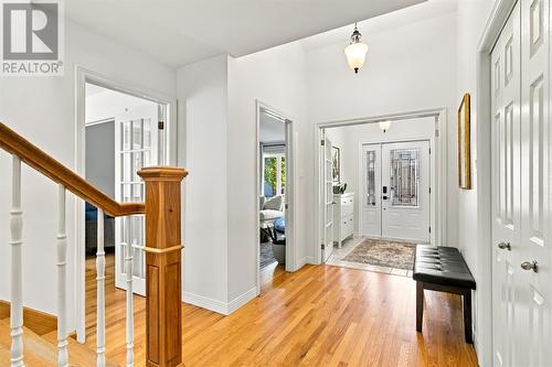 16 Hyde Park Drive, St. John'S, NL 