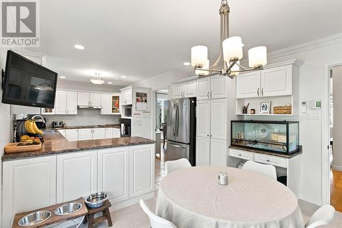 16 Hyde Park Drive, St. John'S, NL 