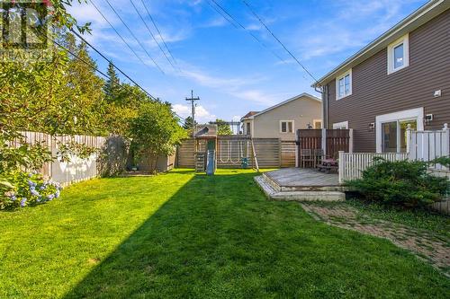 16 Hyde Park Drive, St. John'S, NL 