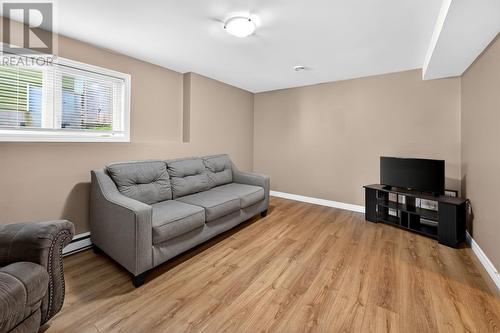 18 Hopedale Crescent, St.John'S, NL 
