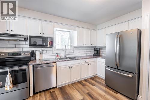 338 Hill Street, St Clair, ON 