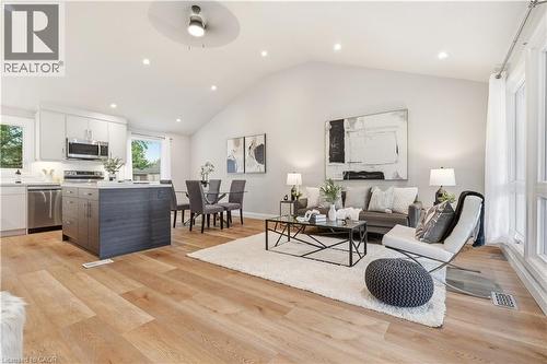 99 BYRON Avenue , Stoney Creek, Ontario L8J 2T2 5