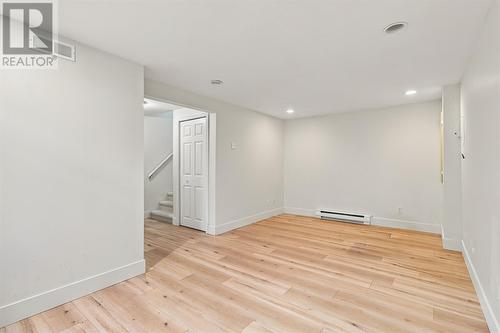 25 Laumann Place, Mount Pearl, NL 