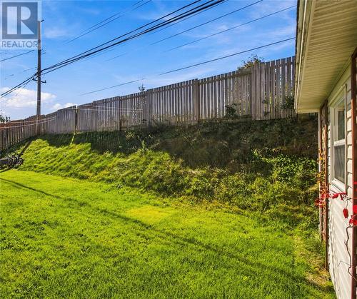 25 Laumann Place, Mount Pearl, NL 