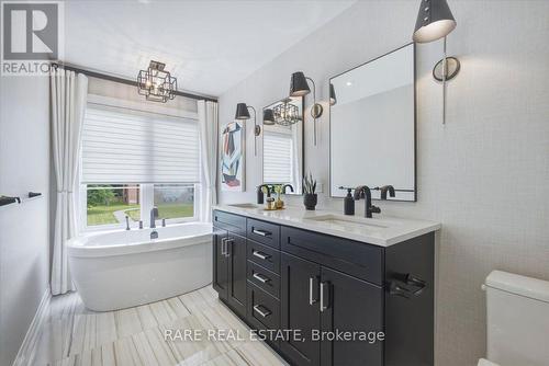 89 William Durie Way, Toronto, ON 