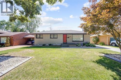 2777 ROCKWELL BOULEVARD  Windsor, ON N9E 2A2