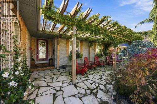 443 St Lawrence Court, Sarnia, ON 