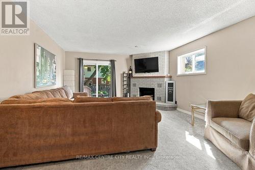 215 Walmer Grove, London North (North K), ON 