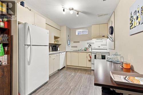 215 Walmer Grove, London North (North K), ON 