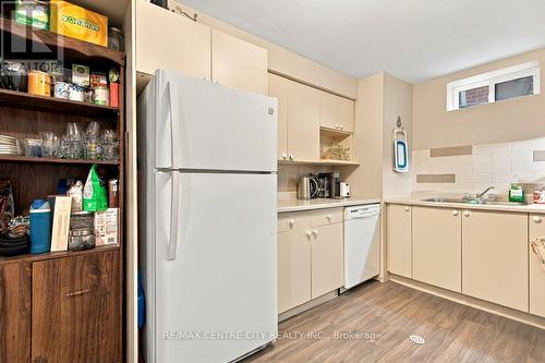 215 Walmer Grove, London North (North K), ON 