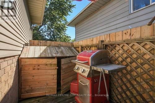 215 Walmer Grove, London North (North K), ON 