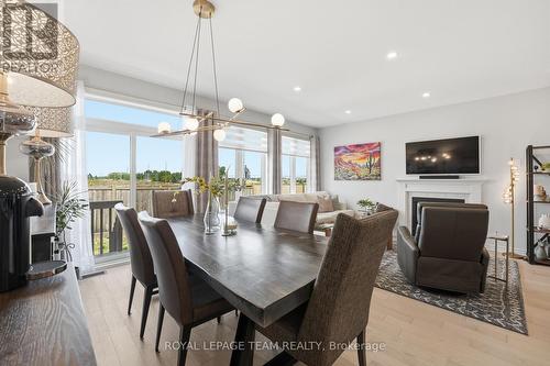 715 Maverick Crescent, Ottawa, ON 