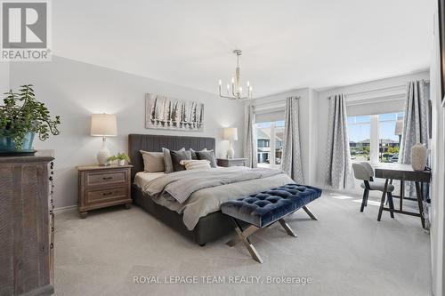 Huge primary suite with 2 large windows - 715 Maverick Crescent, Ottawa, ON 