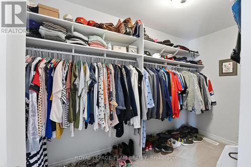 Large primary bedroom walk-in closet - 715 Maverick Crescent, Ottawa, ON 