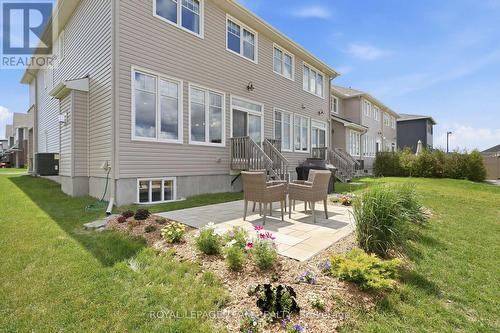 Gorgeous backyard w/ landscaping & gardens - 715 Maverick Crescent, Ottawa, ON 