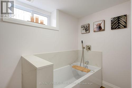 24 Stahl Avenue, Kitchener, ON 