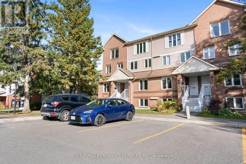 6754B Jeanne-D'Arc Boulevard N, Ottawa, ON 